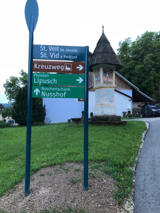 Pension Lipusch Sankt Veit im Jauntal Exterior photo
